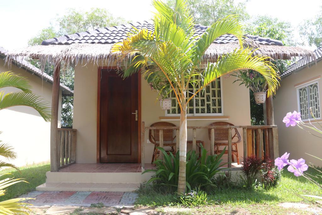 The Moonflower Bungalow Sihanoukville Exterior foto