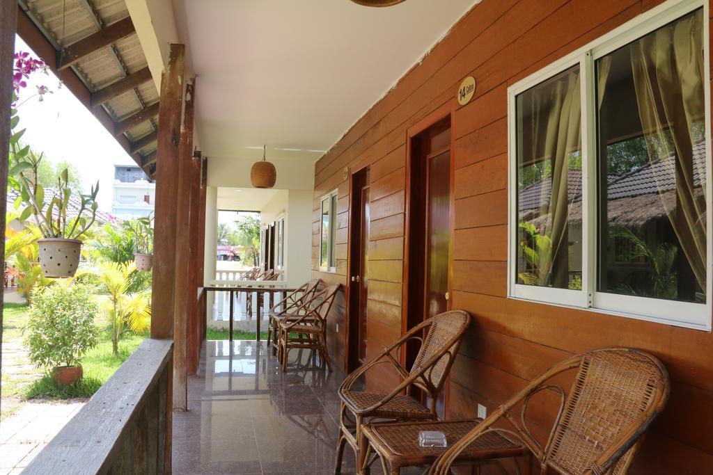 The Moonflower Bungalow Sihanoukville Exterior foto