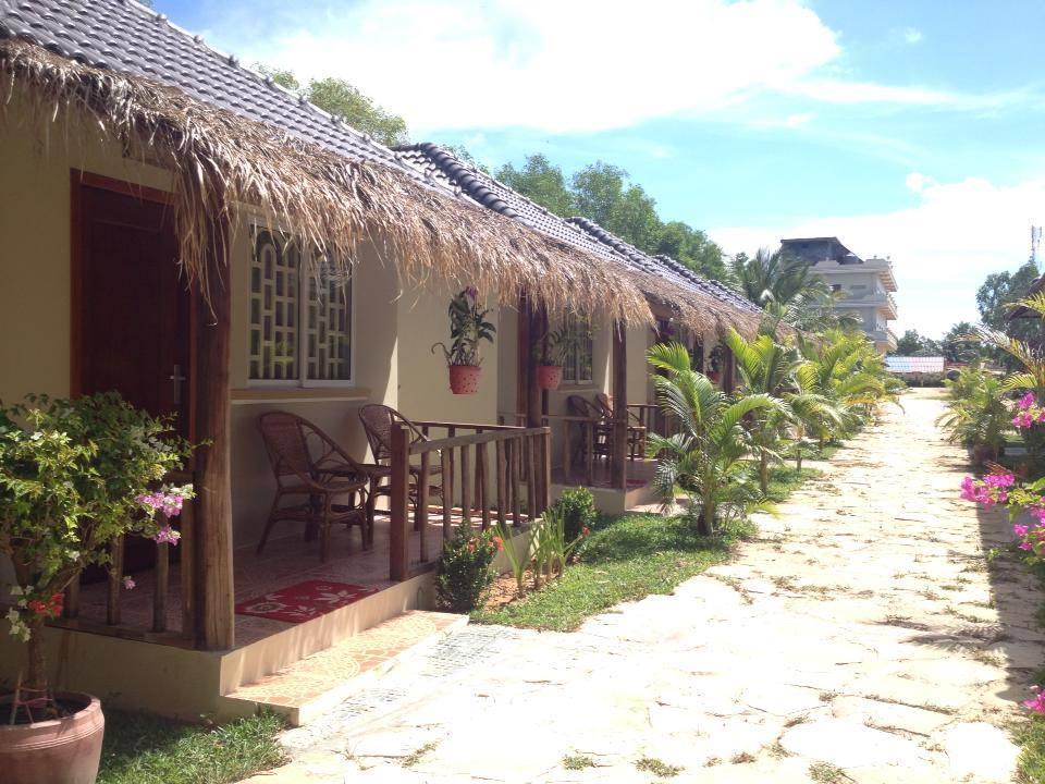 The Moonflower Bungalow Sihanoukville Exterior foto