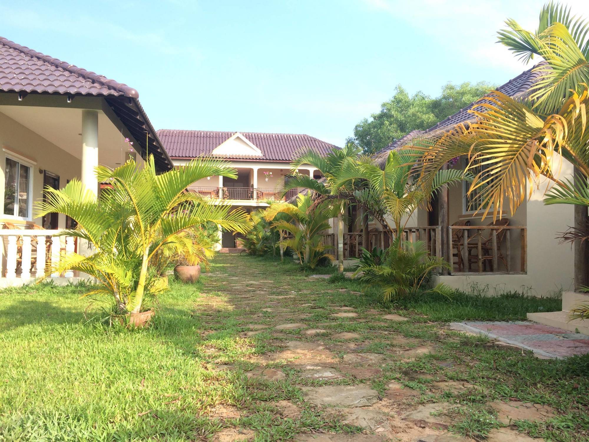 The Moonflower Bungalow Sihanoukville Exterior foto